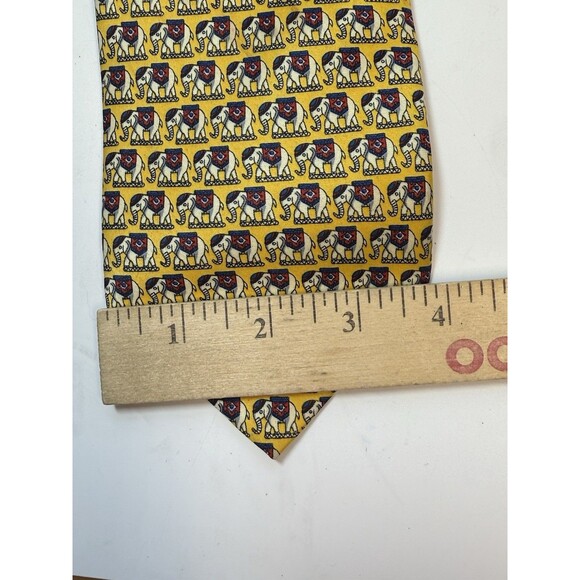 Vintage Giorgio Armani Yellow Elephant Print 100% Silk Handmade Neck Tie - Picture 6 of 8